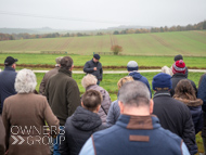 AK071124-61 - Alan King Stable Visit